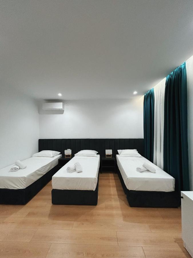 Clinton Tirana Inn المظهر الخارجي الصورة